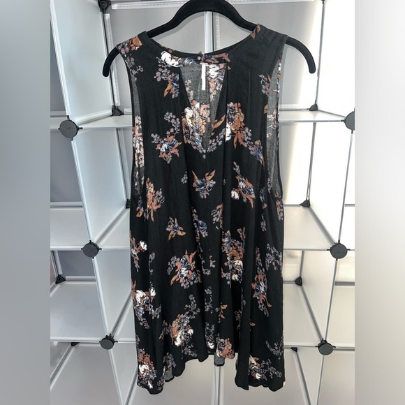 Free People Trapeze Sleeveless Tree Swing Tunic Top Size S Black Floral - Picture 5 of 12
